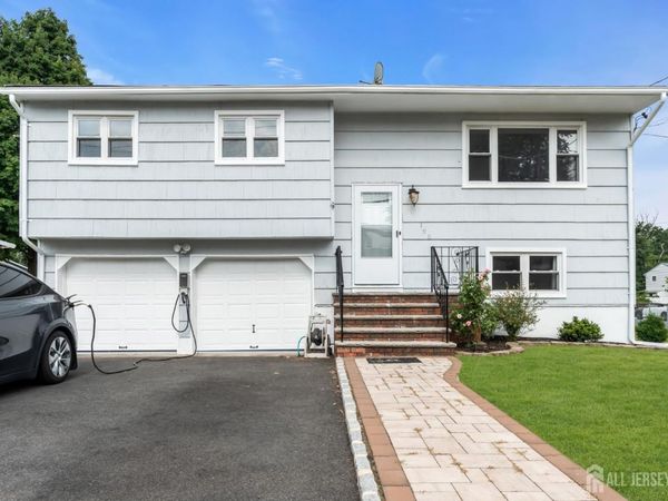 125 Jeff Street, Edison, NJ 08837