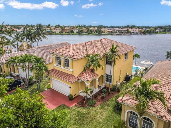 13724 SW 52nd St , Miramar, FL 33027