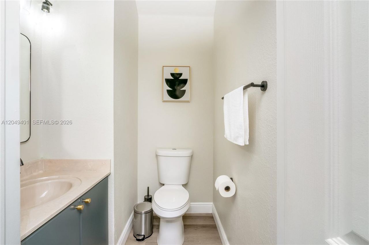 13724 SW 52nd St , Miramar, FL 33027 Photo