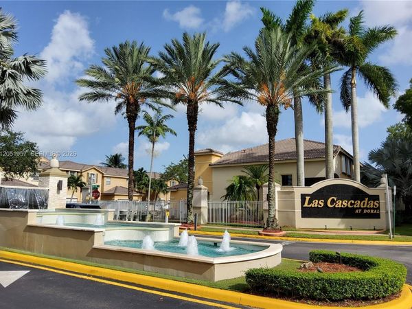 11252 NW 54th Ter , Doral, FL 33178