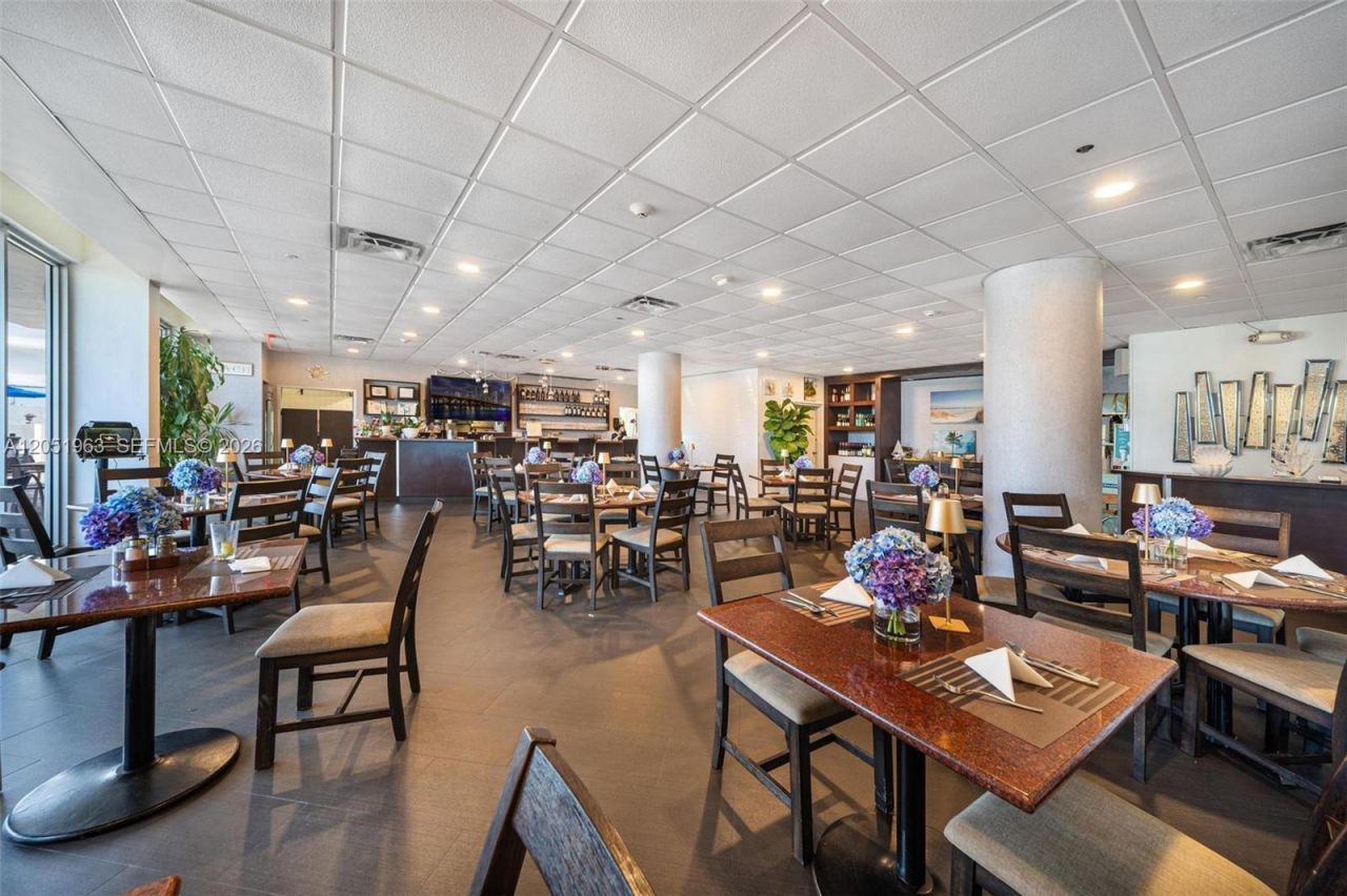 5701 Collins Ave , Unit 1415, Miami Beach, FL 33140 Photo