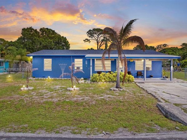 3108 Mura Dr , Fort Pierce, FL 34982