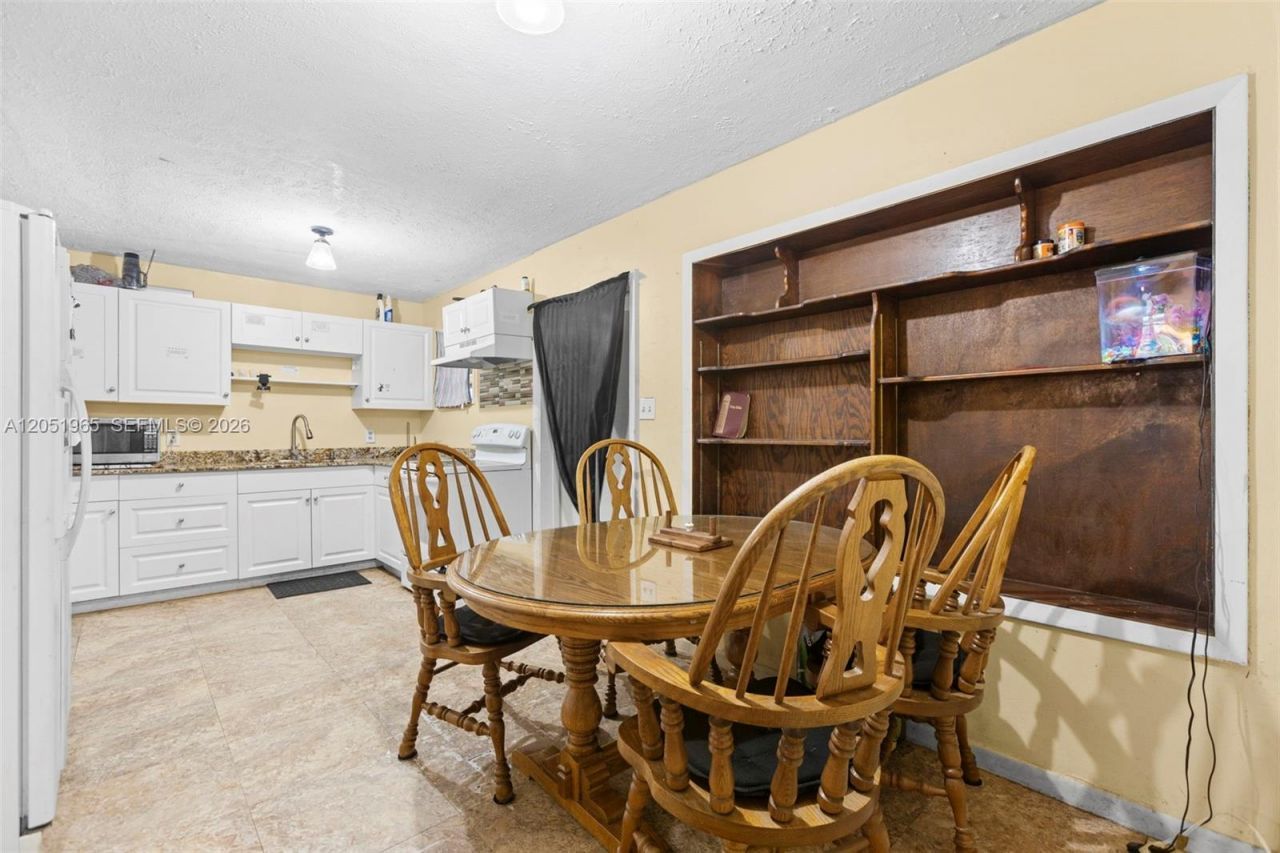 3108 Mura Dr , Fort Pierce, FL 34982 Photo