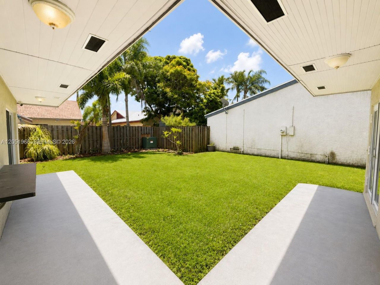 520 SW 167th Ter , Weston, FL 33326 Photo