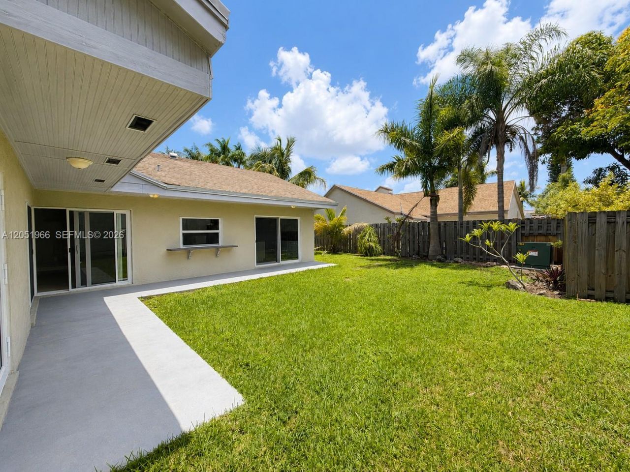 520 SW 167th Ter , Weston, FL 33326 Photo
