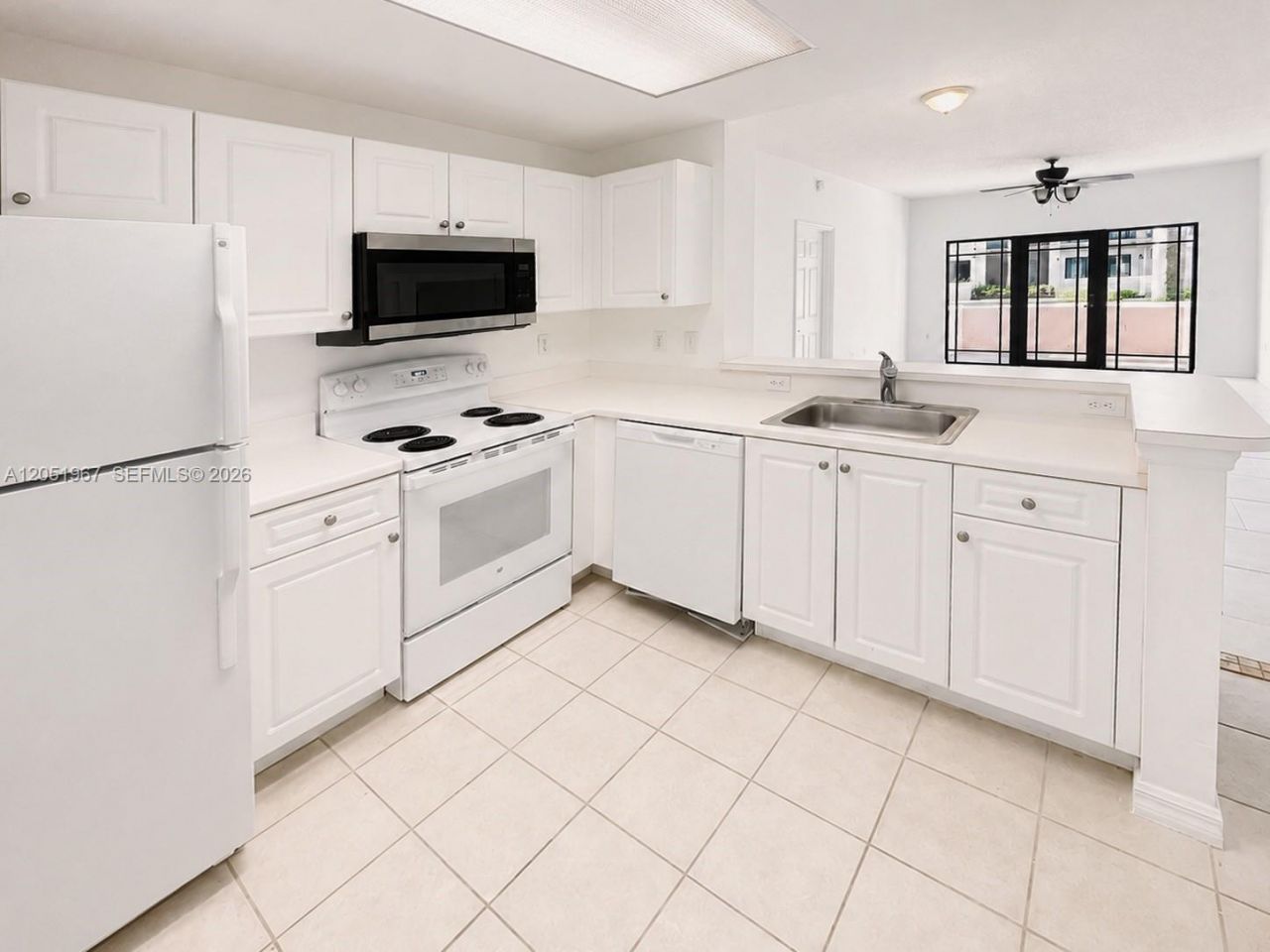 2803 N Sarento Pl, Unit 108, Palm Beach Gardens, FL 33410 Photo