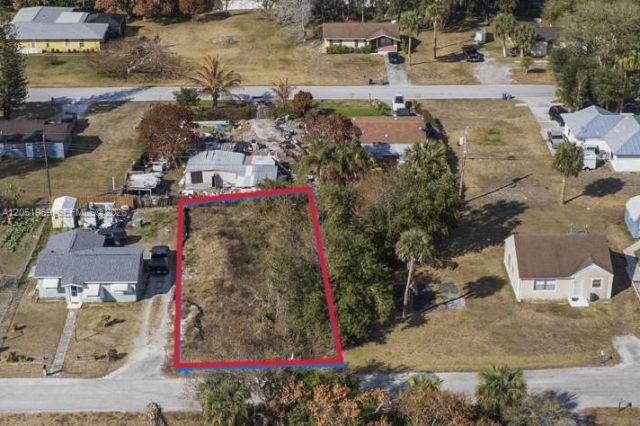 Tbd Barcelona Ave , Fort Pierce, FL 34946 Photo
