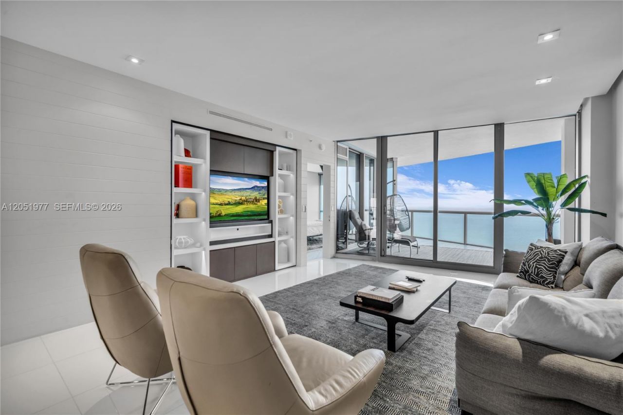 17121 Collins Avenue , Unit 4205, Sunny Isles Beach, FL 33160 Photo