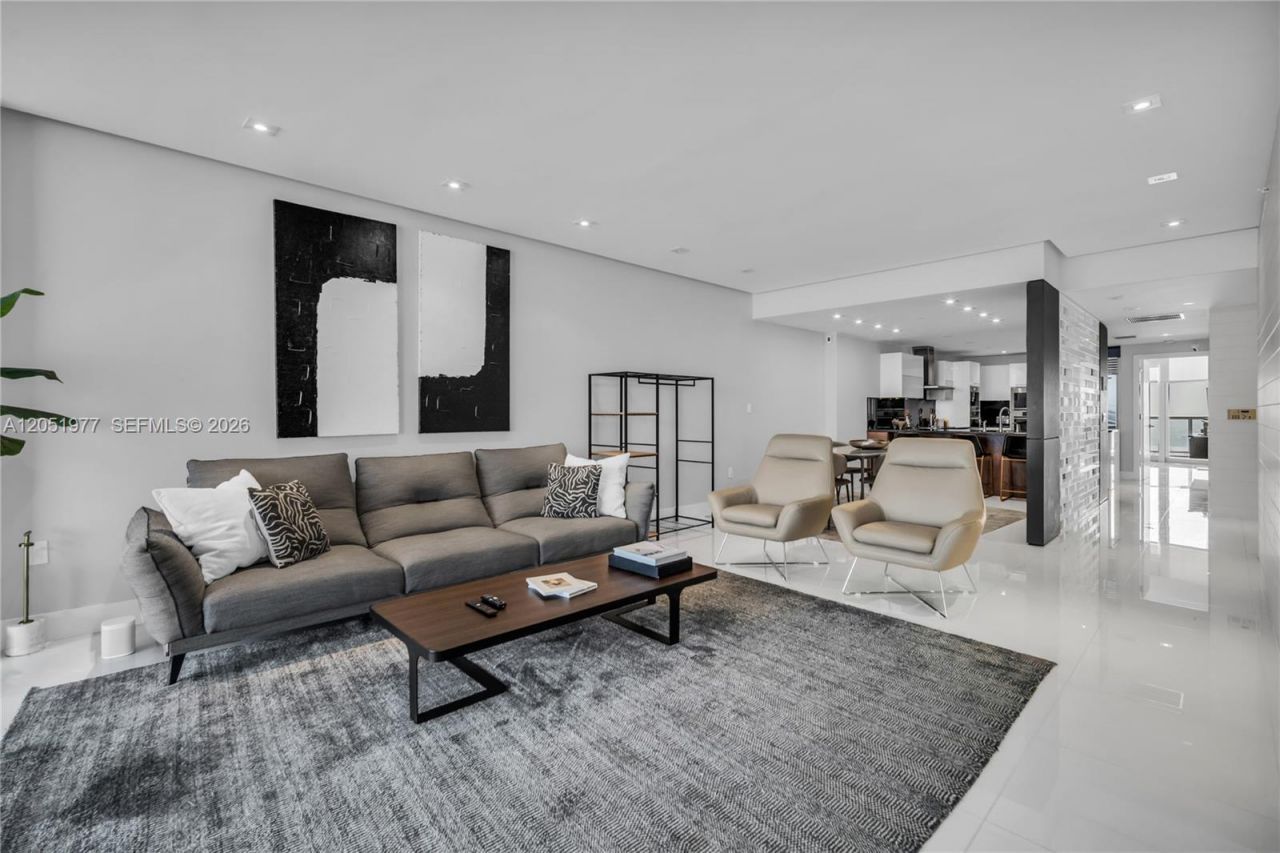 17121 Collins Avenue , Unit 4205, Sunny Isles Beach, FL 33160 Photo