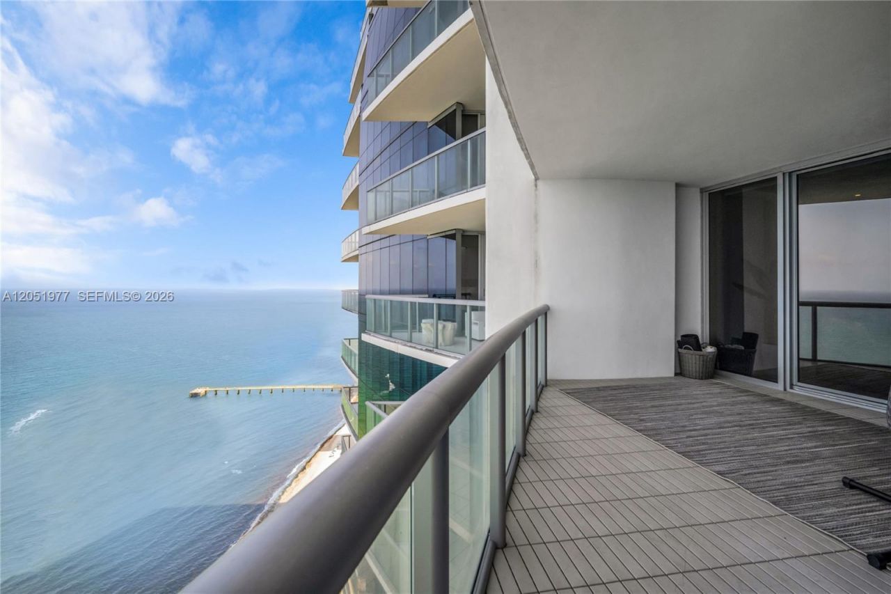 17121 Collins Avenue , Unit 4205, Sunny Isles Beach, FL 33160 Photo