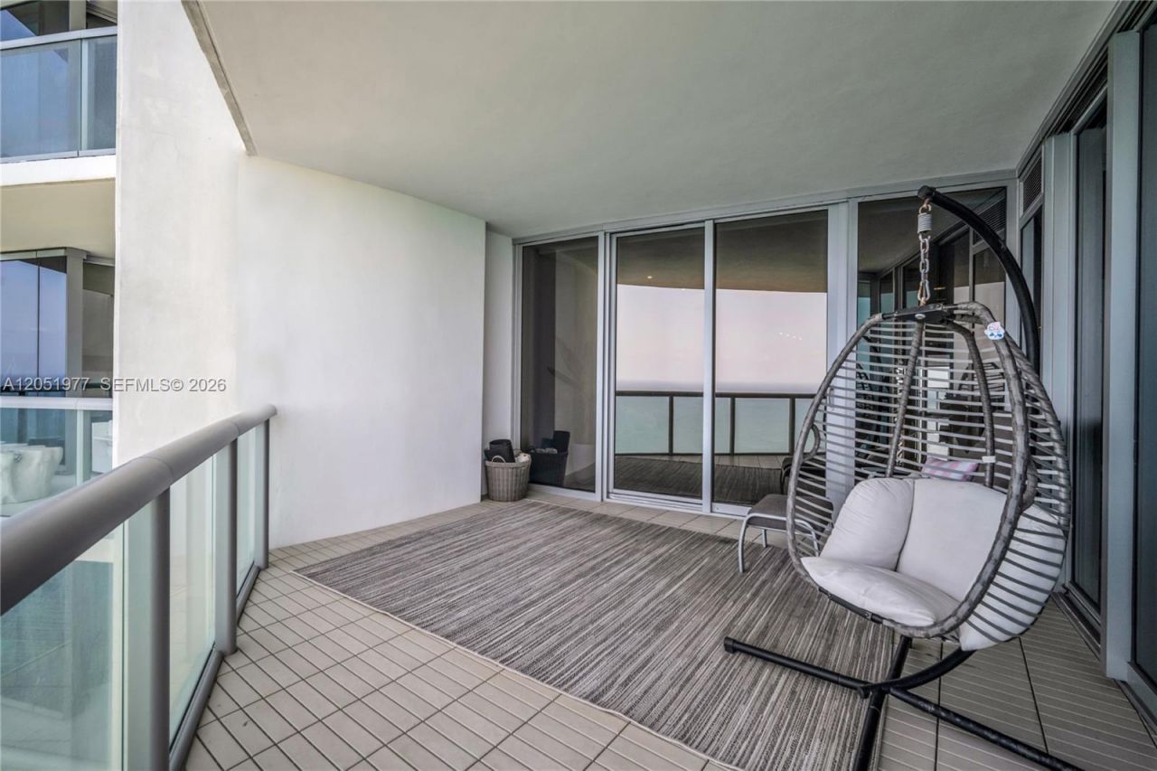 17121 Collins Avenue , Unit 4205, Sunny Isles Beach, FL 33160 Photo