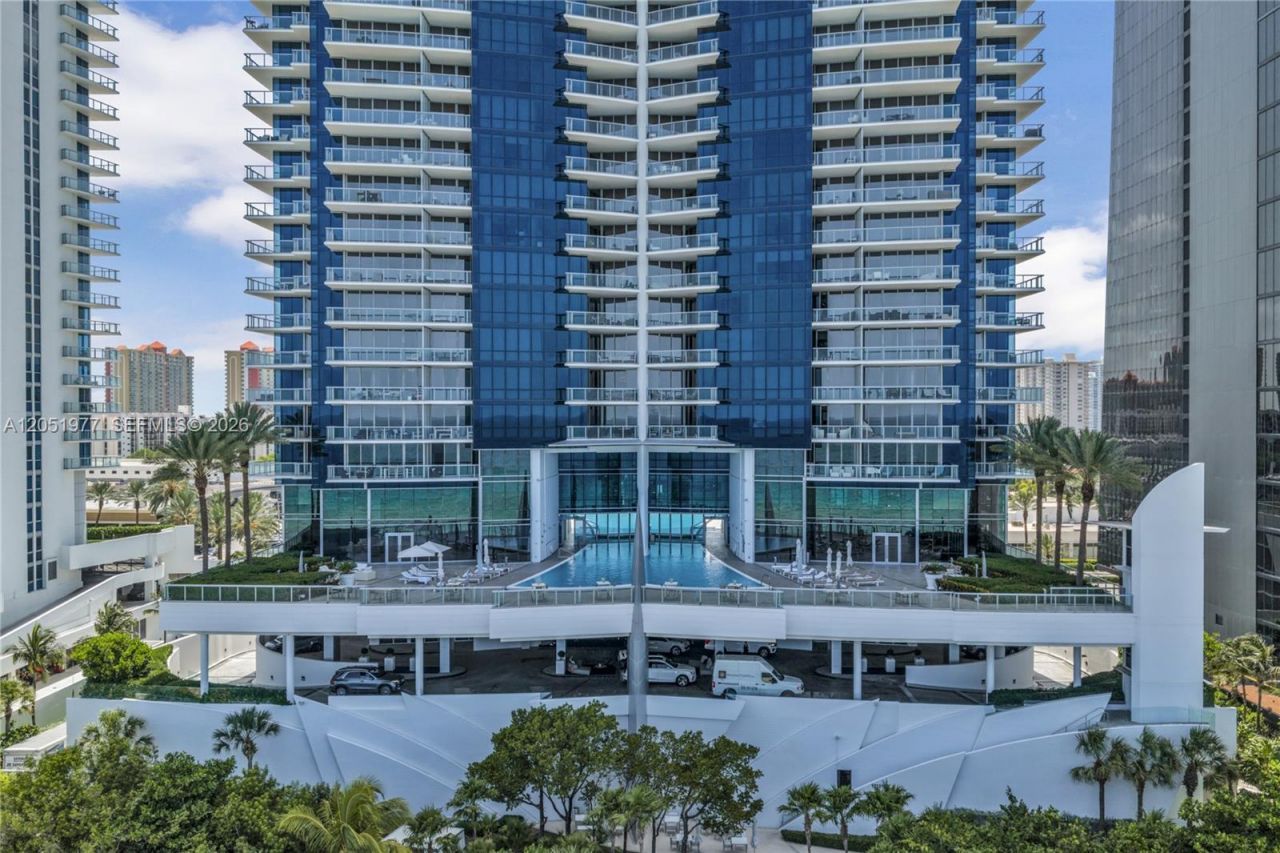 17121 Collins Avenue , Unit 4205, Sunny Isles Beach, FL 33160 Photo