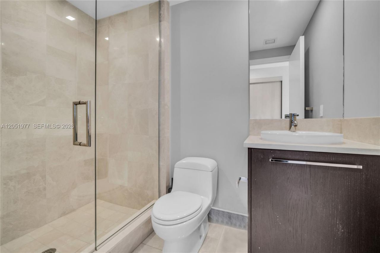 17121 Collins Avenue , Unit 4205, Sunny Isles Beach, FL 33160 Photo