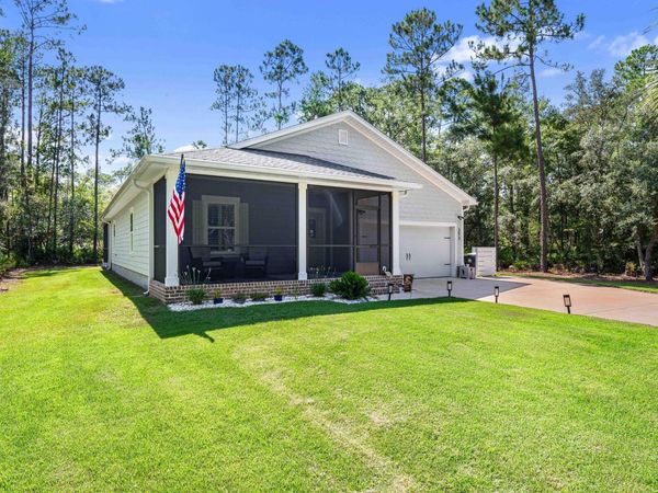 393 Bayside Drive, Freeport, FL 32439
