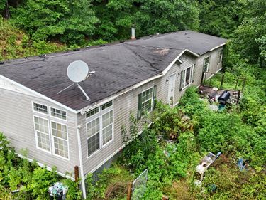 50 Luke Street, Flatwoods, KY 41139