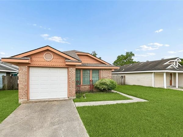 5323 TIMBER HAVEN Lane, New Orleans, LA 70131