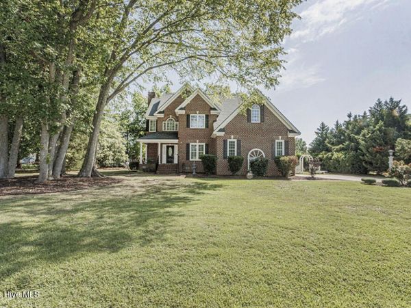 621 Sand Trap Drive, Rocky Mount, NC 27804