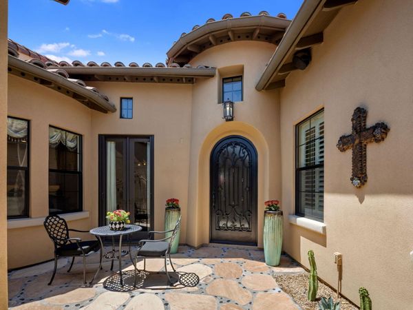 9287 E HOVERLAND Road, Scottsdale, AZ 85255