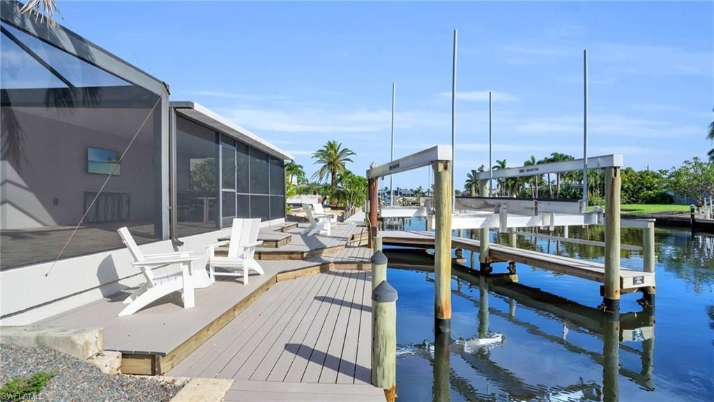 23 Palmview Blvd , Fort Myers Beach, FL 33931 Photo