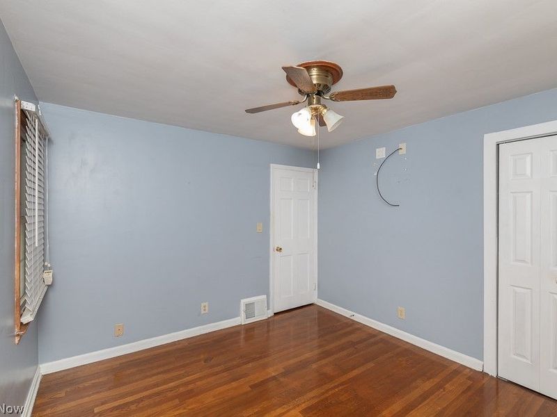 8812 Beech Avenue, Brooklyn, OH 44144 Photo 15