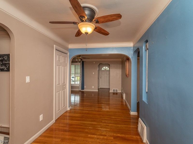 8812 Beech Avenue, Brooklyn, OH 44144 Photo 9