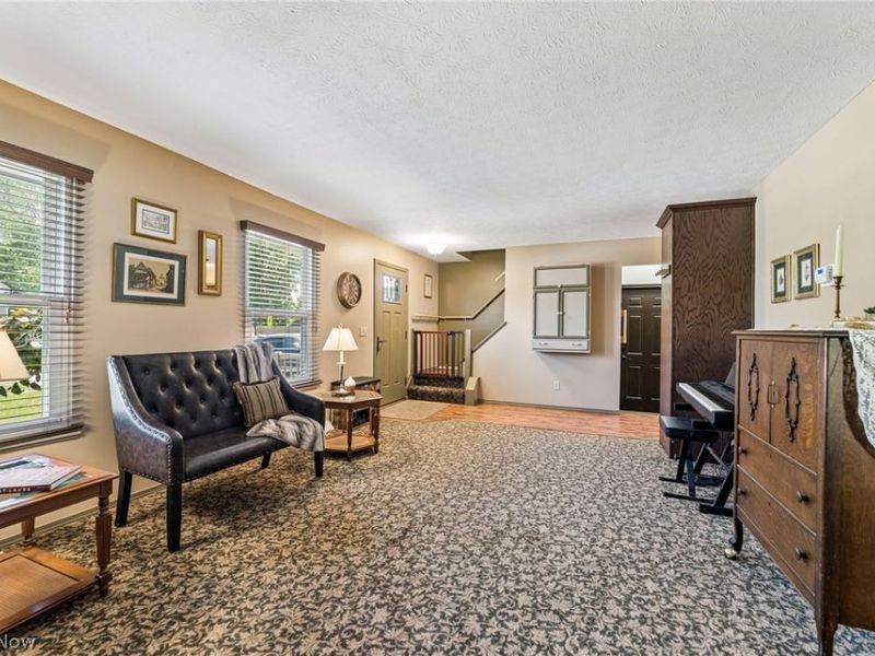 310 Bayshore Drive, Eastlake, OH 44095 Photo 7