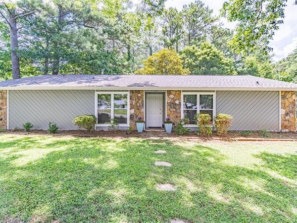 3274 Kimberly Woods Court SW, Lilburn, GA 30047