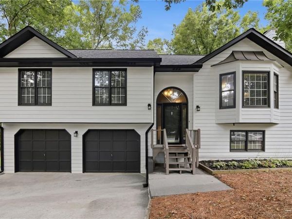 23 W Ridge Drive SE, Cartersville, GA 30121
