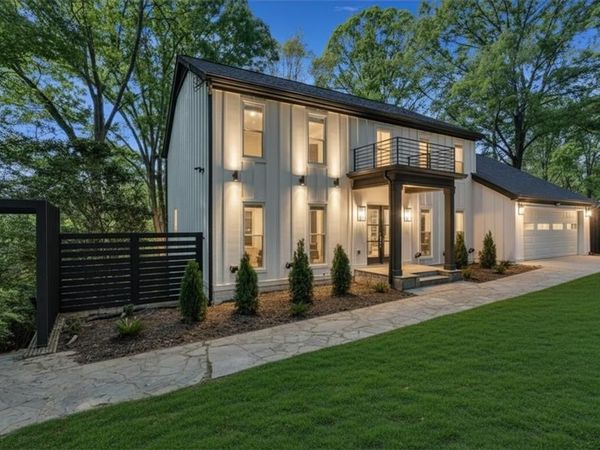 2707 Cosmos Drive NE, Atlanta, GA 30345