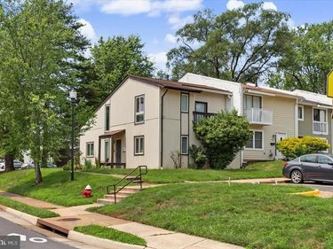129 WILLOW PLACE , STERLING, VA 20164
