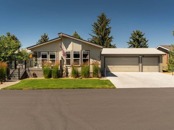 1188 NE 27th Street, UNIT 10, Bend, OR 97701