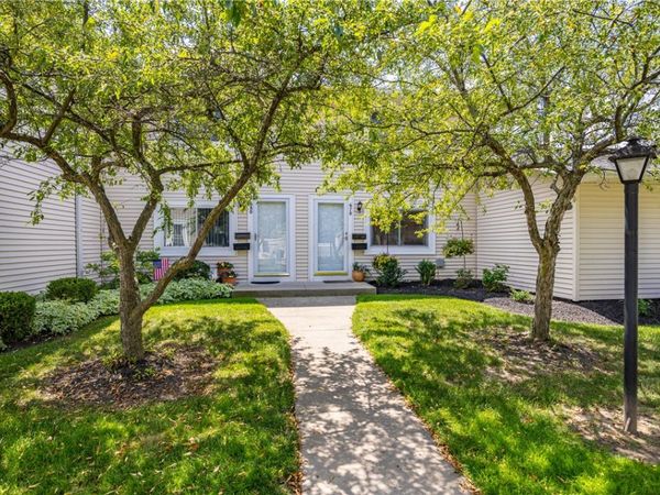 678 Eastbrooke Lane , Rochester, NY 14618