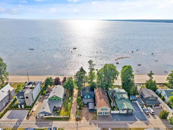 1801 Park Avenue, Sylvan Beach, NY 13157