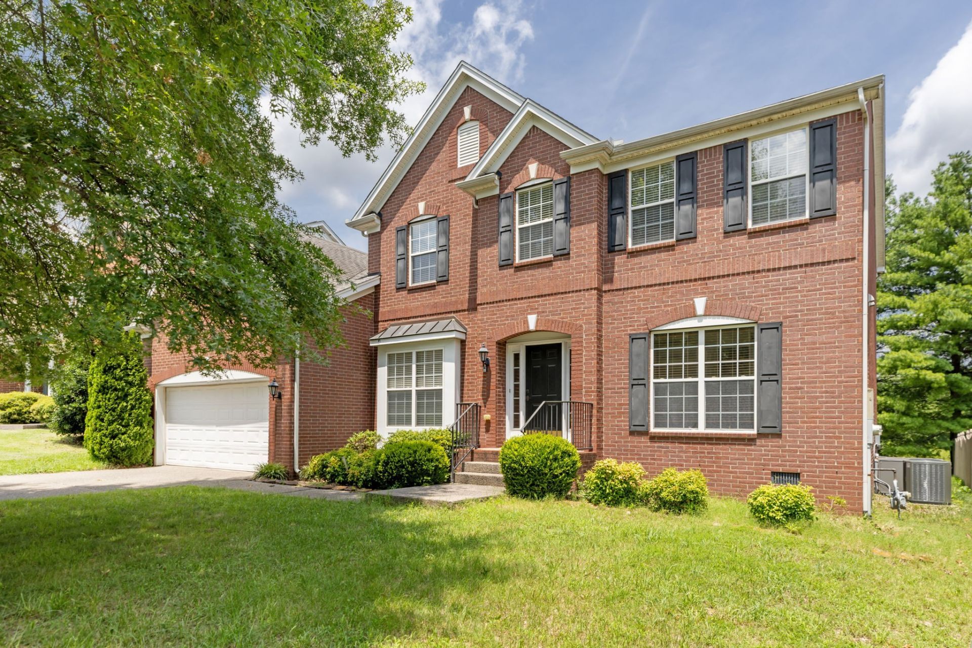 1247 Wheatley Forest Dr, Brentwood, TN 37027 Main Photo