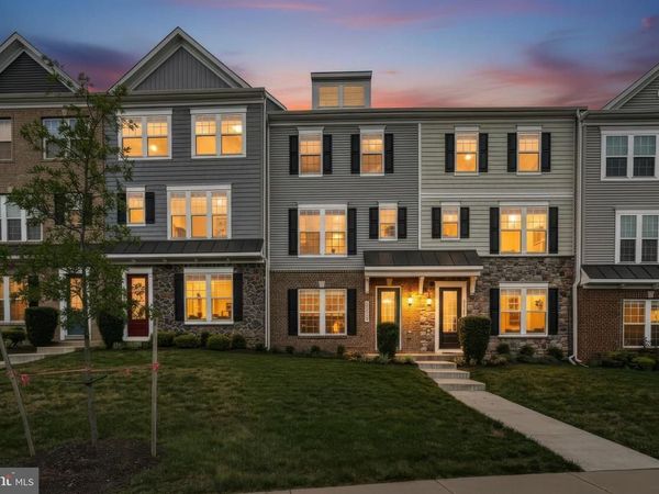 6310 BERKLEY BRIDGE PLACE, HAYMARKET, VA 20169