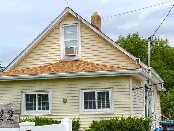 1722 UPPER KING ROAD, WOODSIDE, DE 19980