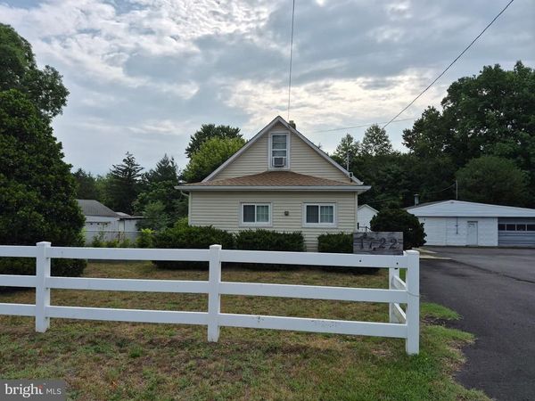 1722 UPPER KING ROAD, WOODSIDE, DE 19980