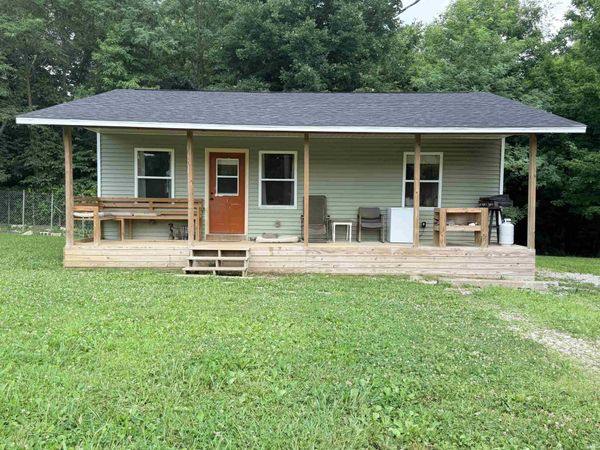 8682 N Newark Road, Solsberry, IN 47459