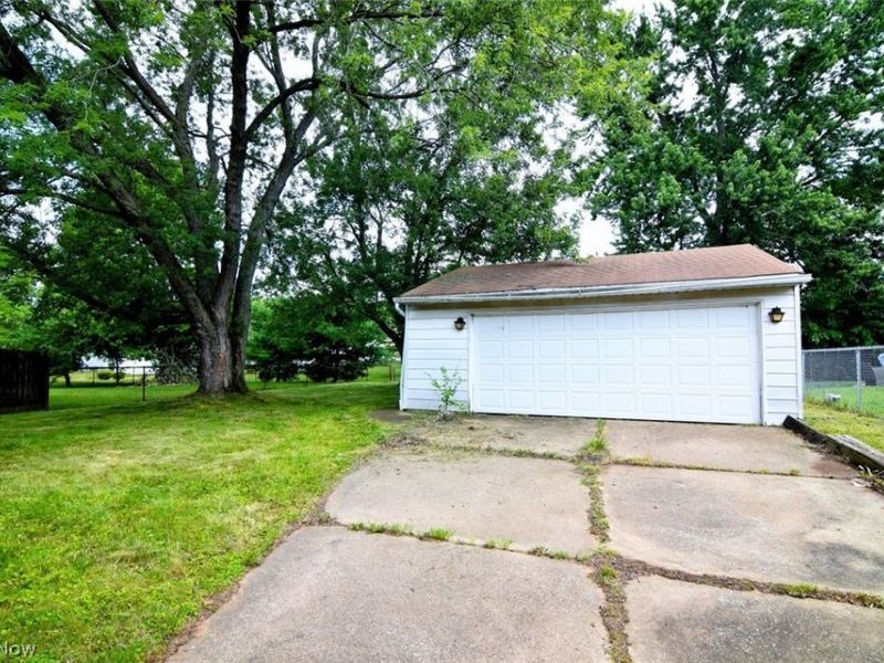 235 Lowrie Boulevard, Northfield, OH 44067 Photo 20