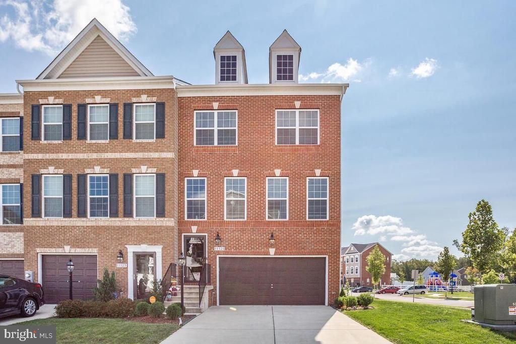 11121 SOUTHPORT PLACE , WHITE PLAINS, MD 20695