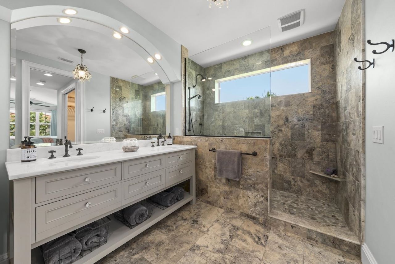1114 Seagrape Ln, Sanibel, FL 33957 Photo