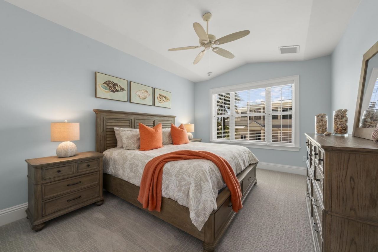 1114 Seagrape Ln, Sanibel, FL 33957 Photo