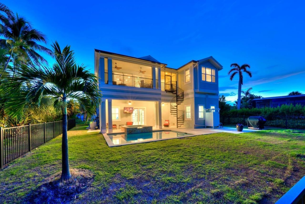 1114 Seagrape Ln, Sanibel, FL 33957 Photo