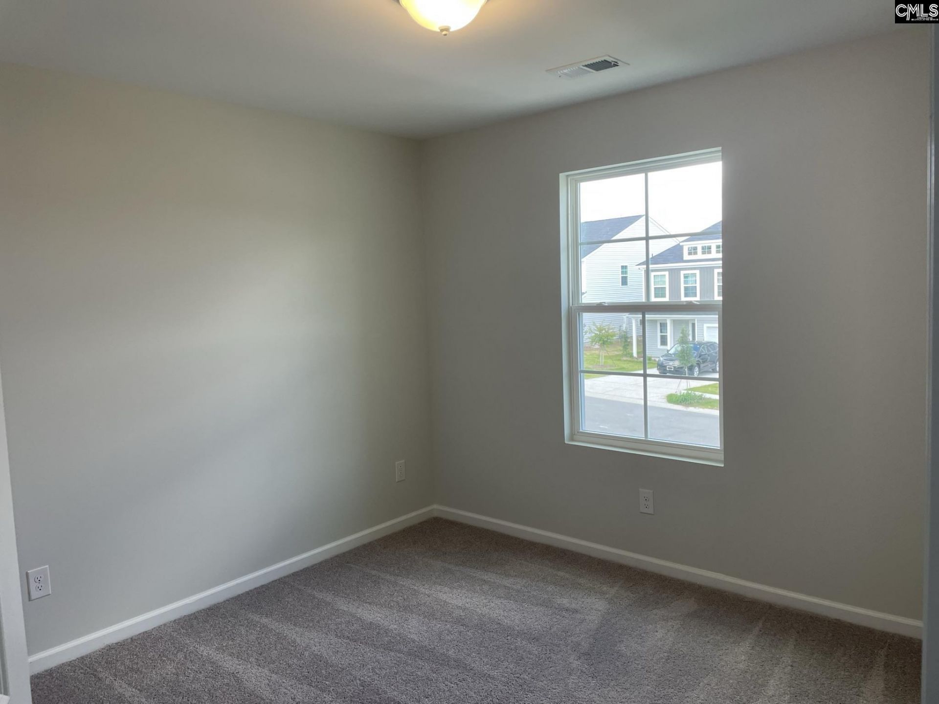 422 Eclipse Lane  Photo 8