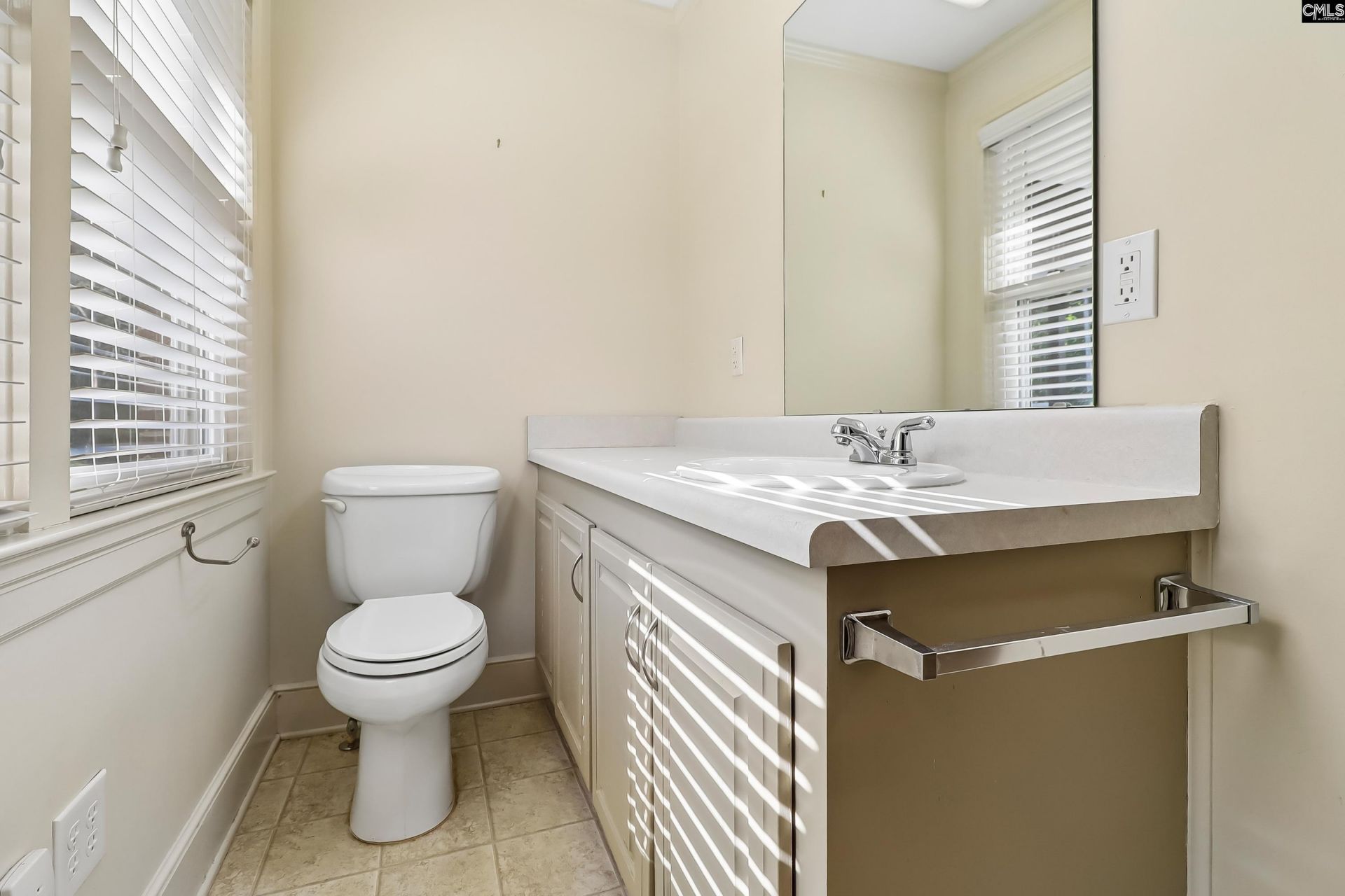 1422 Cedar Terrace Photo 12