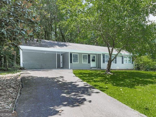 2005 Knightsbridge Road NW, Kennesaw, GA 30144