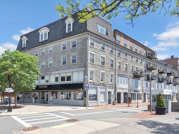 33 Commercial Wharf, Unit 32, Boston, MA 02110