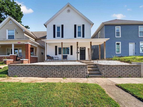 514 W King Street, Garrett, IN 46738