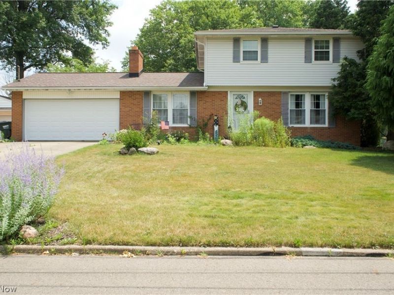 1120 20th Street SW, Massillon, OH 44647 Photo 2