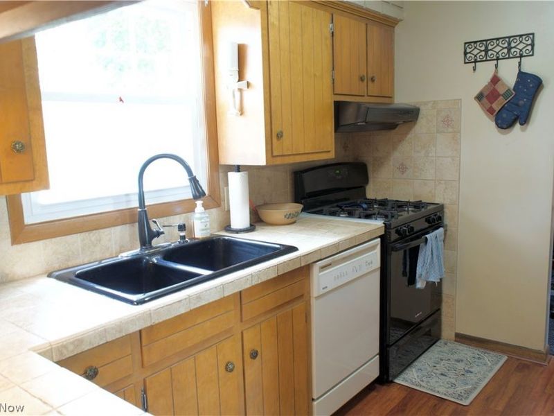 1120 20th Street SW, Massillon, OH 44647 Photo 7